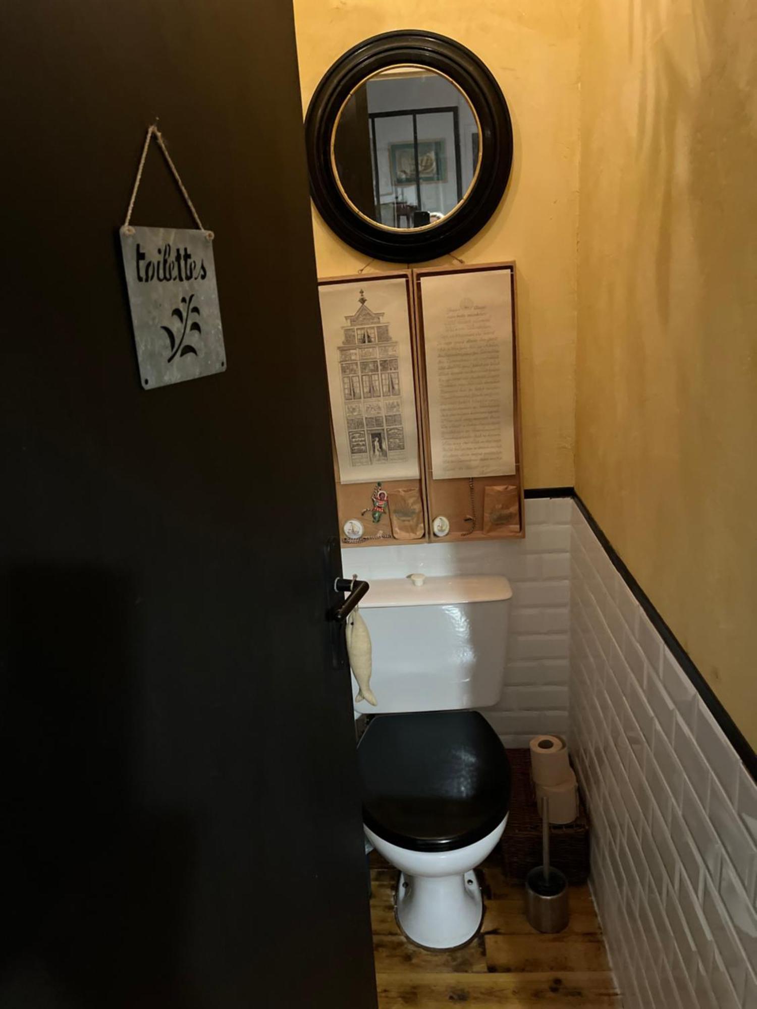 Bed and Breakfast Les Loges Du Chaudron La Chapelle-aux-Choux Exterior foto
