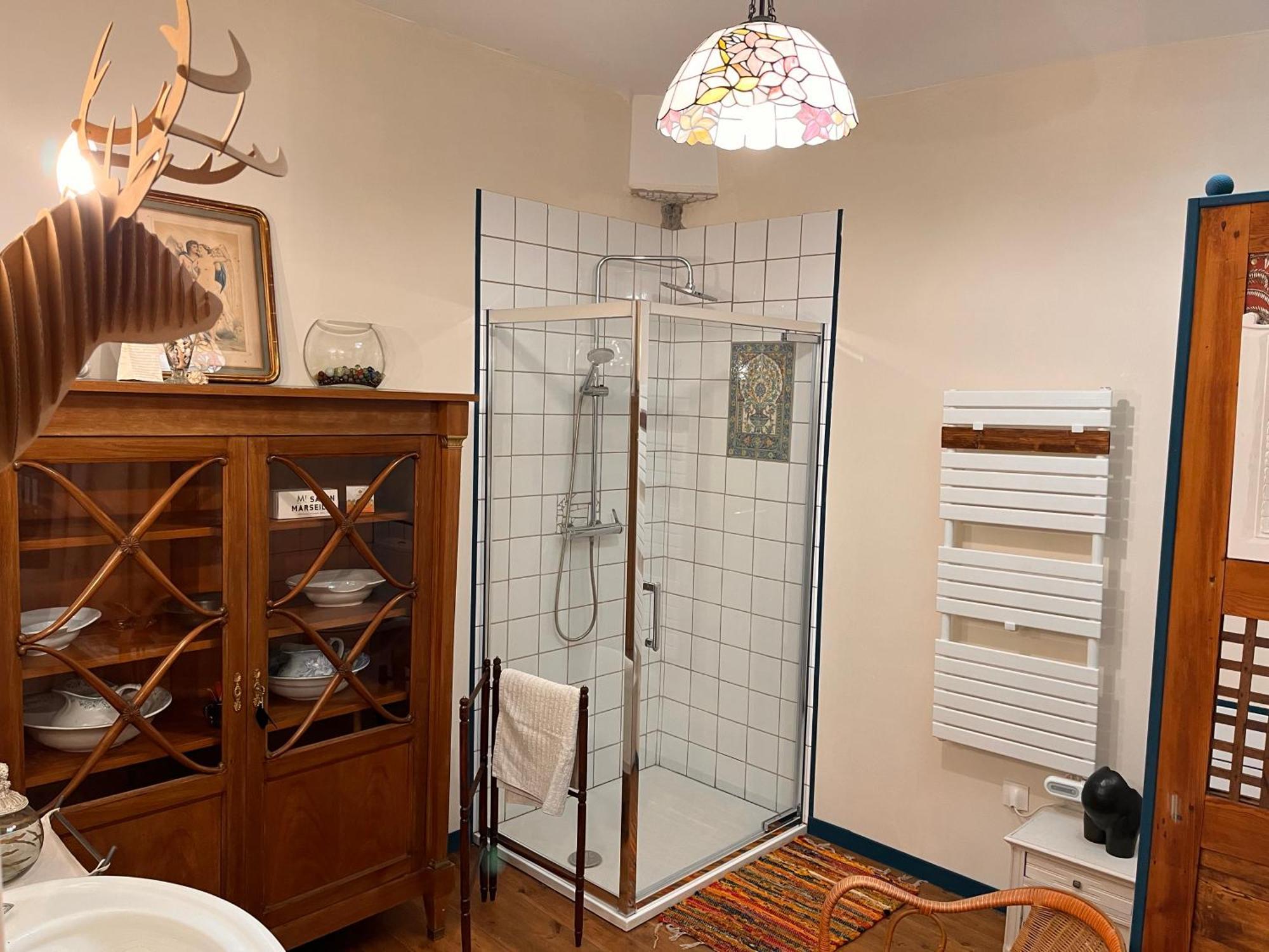 Bed and Breakfast Les Loges Du Chaudron La Chapelle-aux-Choux Exterior foto